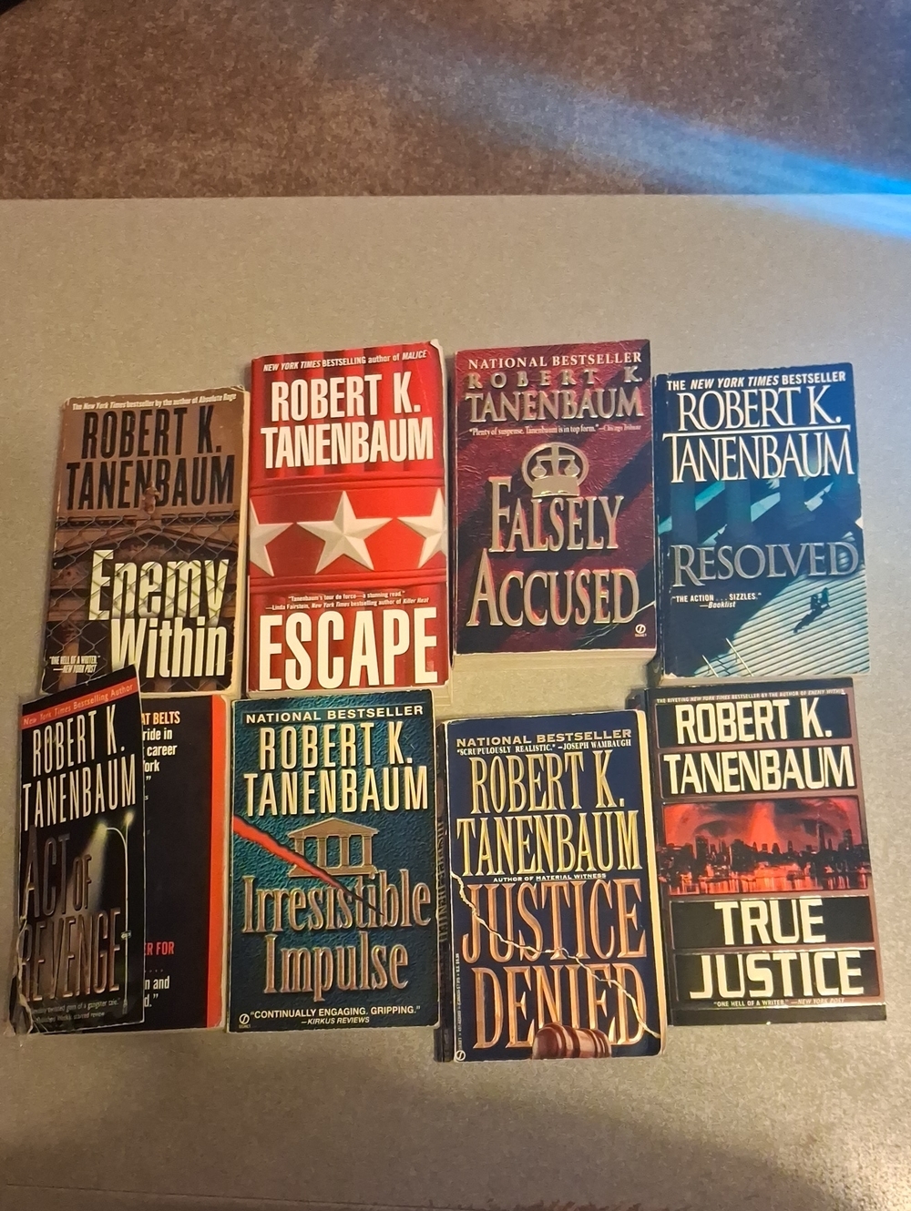 8 paperback books by Robert K Tanenbaum